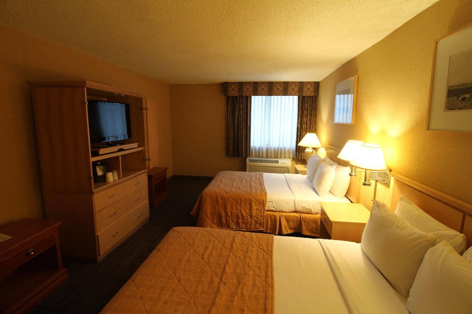 Gateway Hotel Dallas Park Central 外观 照片