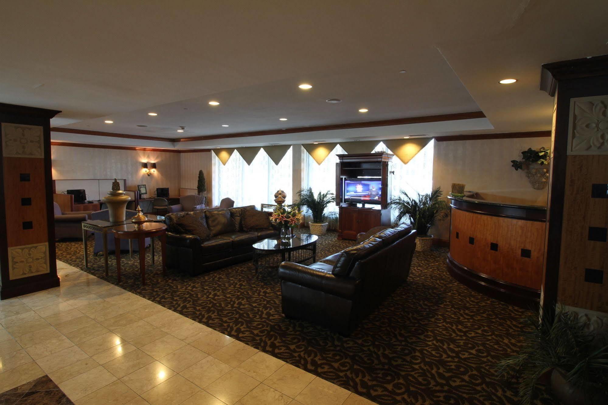 Gateway Hotel Dallas Park Central 外观 照片