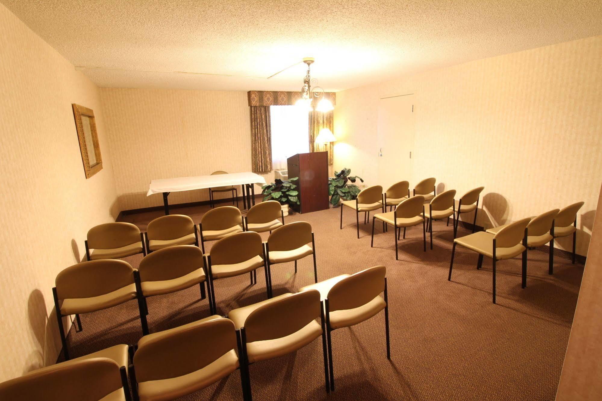 Gateway Hotel Dallas Park Central 外观 照片