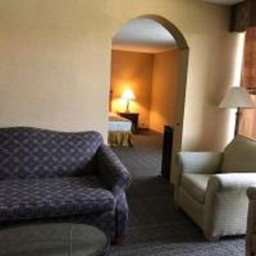 Gateway Hotel Dallas Park Central 外观 照片